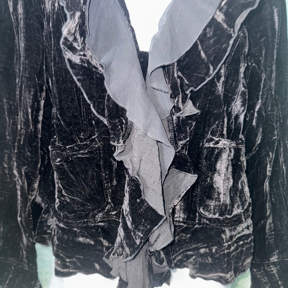 Women's Kial Top Black Velvet Ruffle Grunger Wimsigoth Witchy M Lined - Picture 5 of 14